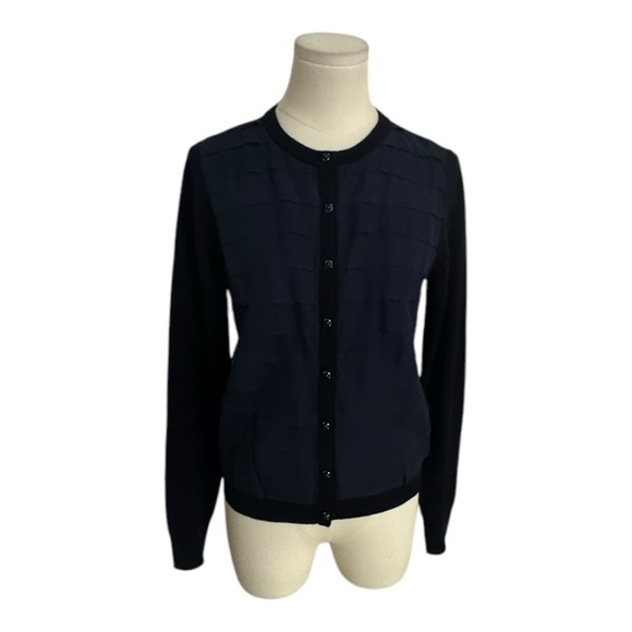 J. CREW Navy Blue Cardigan Sweater 100% Merino Wool Silk Ruffles‎ Buttons Size M - Picture 3 of 6